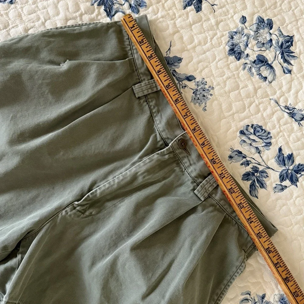 Vintage 90s Structure Pleated Shorts Mens 30 Green Chino Cotton Preppy